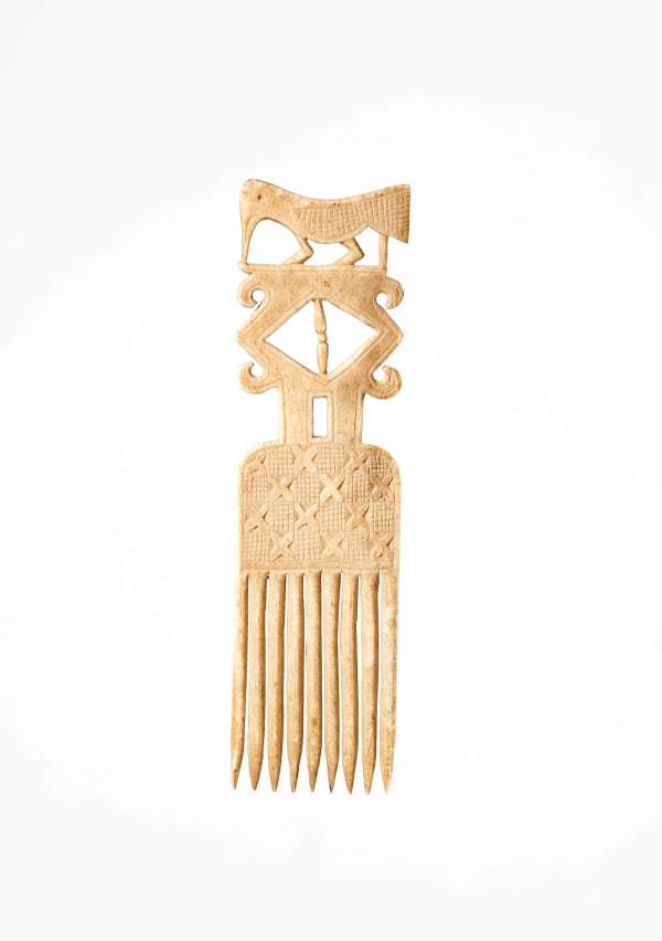 Anonymous Edo artist, Comb