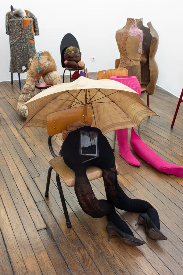 Marianne Berenhaut, Poupées poubelles, The Widow, 1971-1980