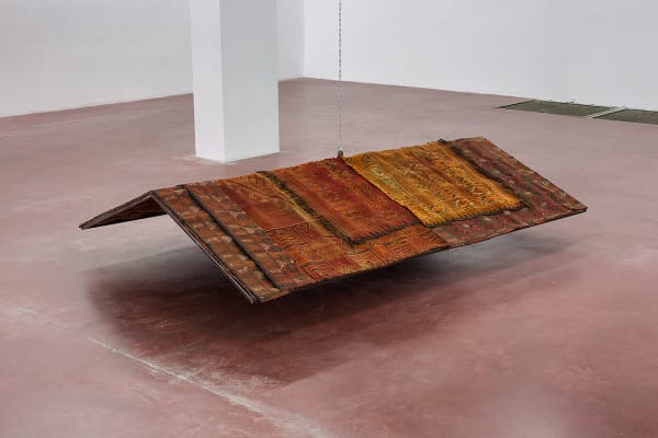 Miroslaw Balka, 180 x 180 x 53 / domestic shelter, 2015