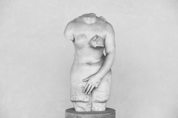 Yossi Breger, Nude (Aphrodite, "Pudica" Pose, 2nd Century CE), National Museum of Rome, 2010