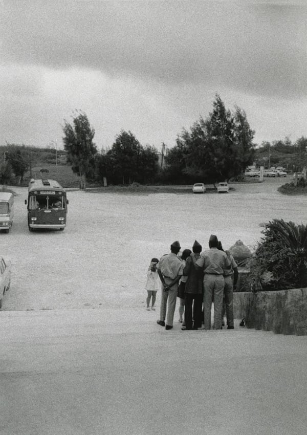 荒木經惟 Araki Nobuyoshi, 感傷之旅II-沖繩 Sentimental Journey II /Okinawa, 1971