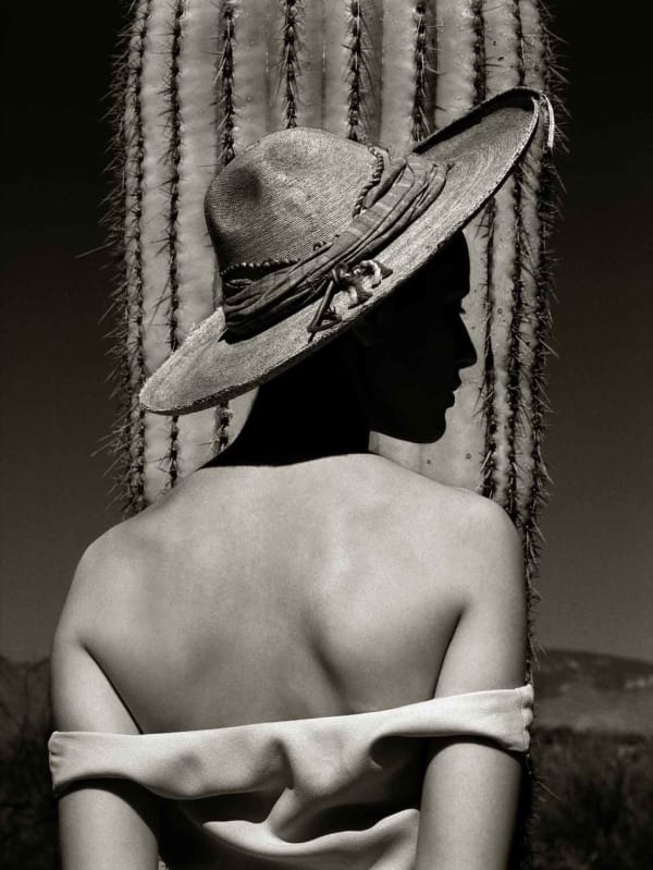 Albert Watson, Charlotte in Sombrero, New Mexico, 1988