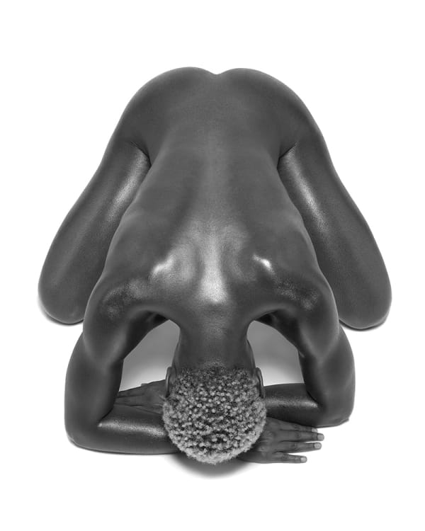 Sylvie Blum, Afua on her Knees, 2008
