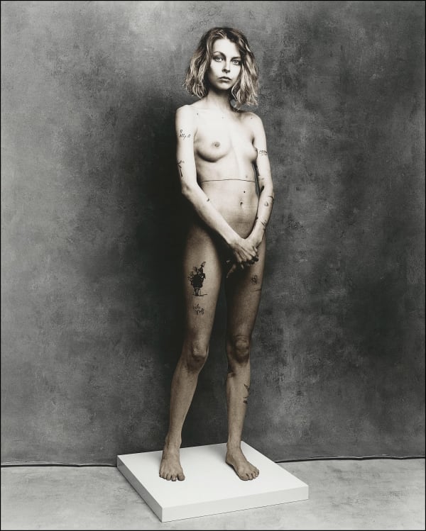 Jan C. Schlegel, Yana K. Standing up, Russia, 2018