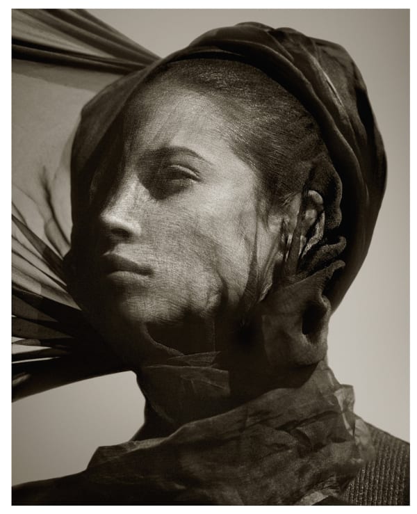 Albert Watson, Christy Turlington, Luxor, 1987