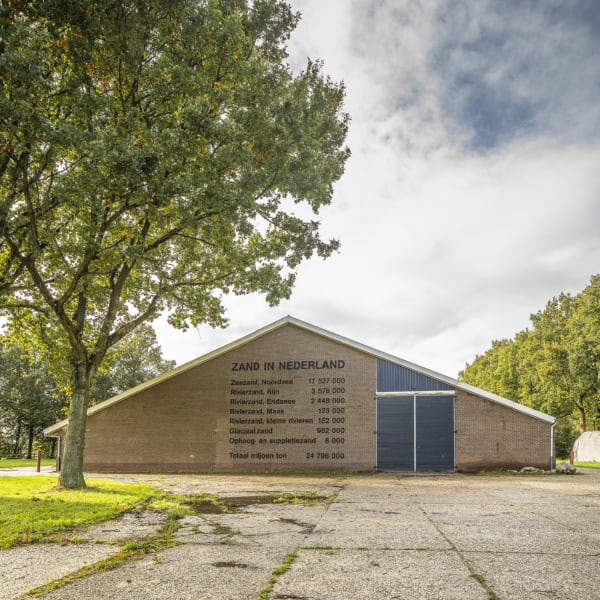 Lara Almarcegui, Sand in the Netherlands / Zand in Nederland, 2021