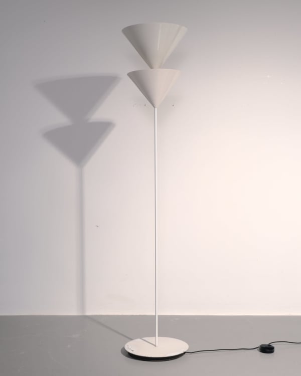 Vico Magistretti, Pascal floor lamp