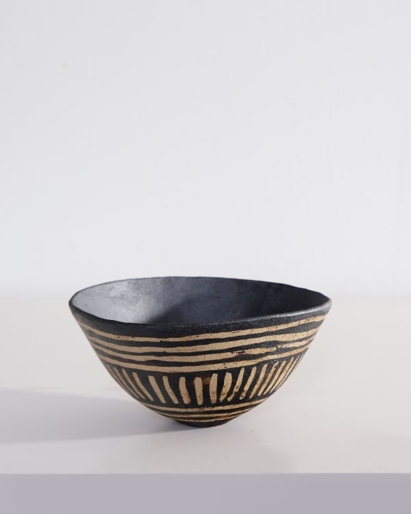 Jane Kite, Decorative Resist Brushed Bowl (Central Vertical Stripe)