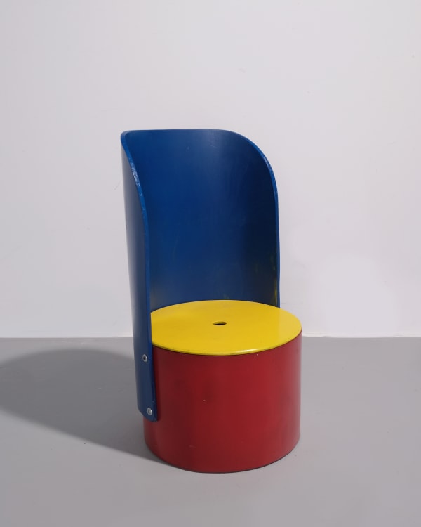 In the Manner of Bernard Holdaway, Tomotom Style Childs Chair