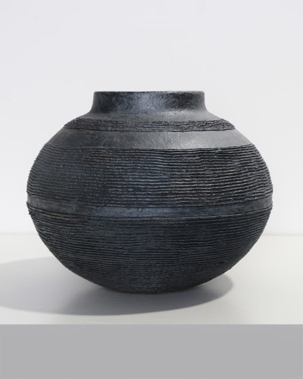 Jane Kite, Very Black Pot
