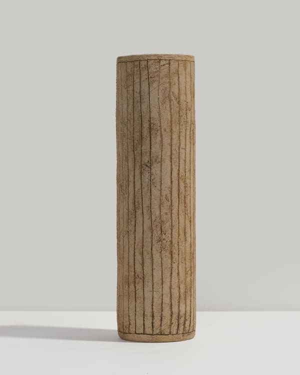 Jane Kite, Tall Sgraffito Vase (light vertical)