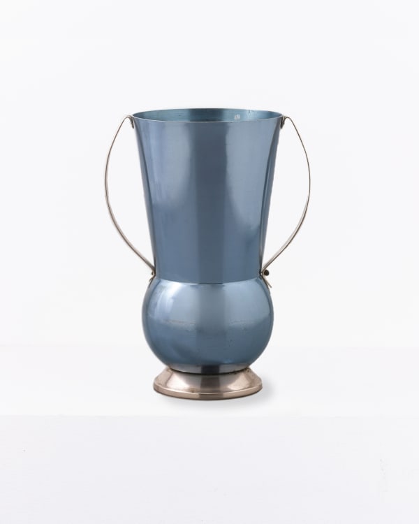 Rinnovel, Umbrella stand