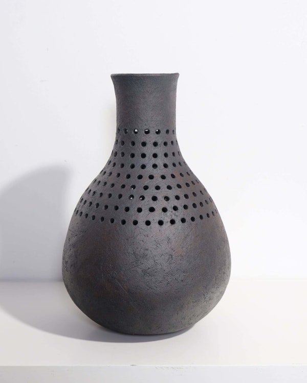 Jane Kite, Large Perforated Pot