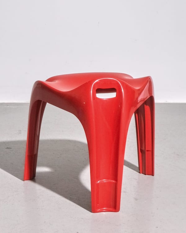 Alexander Begge, Red Casalina Stool