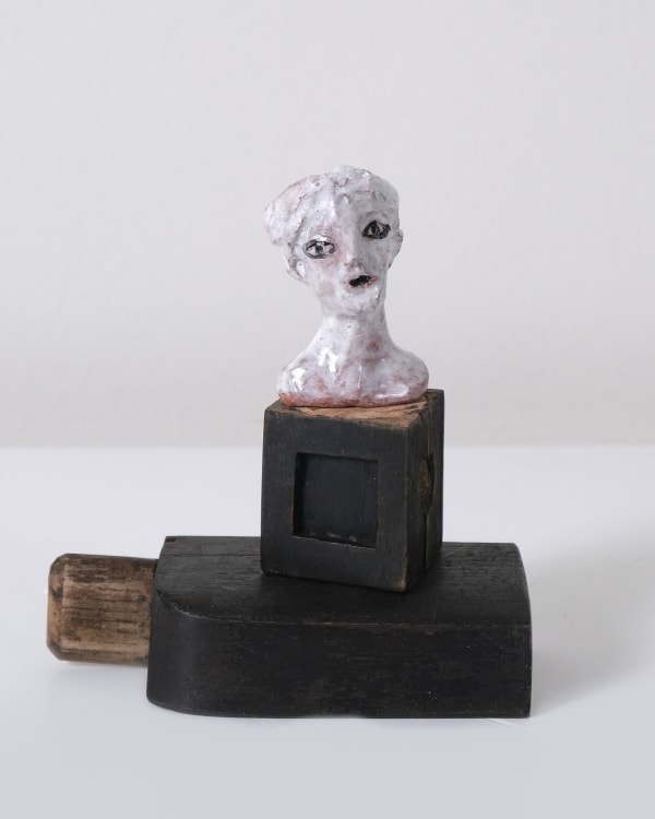 Amata Benedict Miniature Head Candlestick III 2025 Glazed ceramic with steel and wood assembly base H11.5 cm