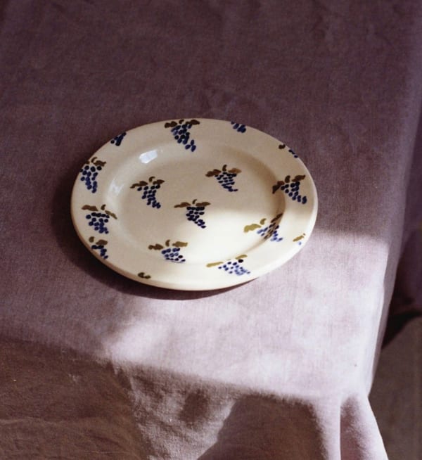 Ali Hewson, Small Round Grape Plate