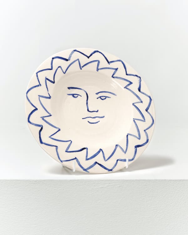 Prue Piper, Face plate