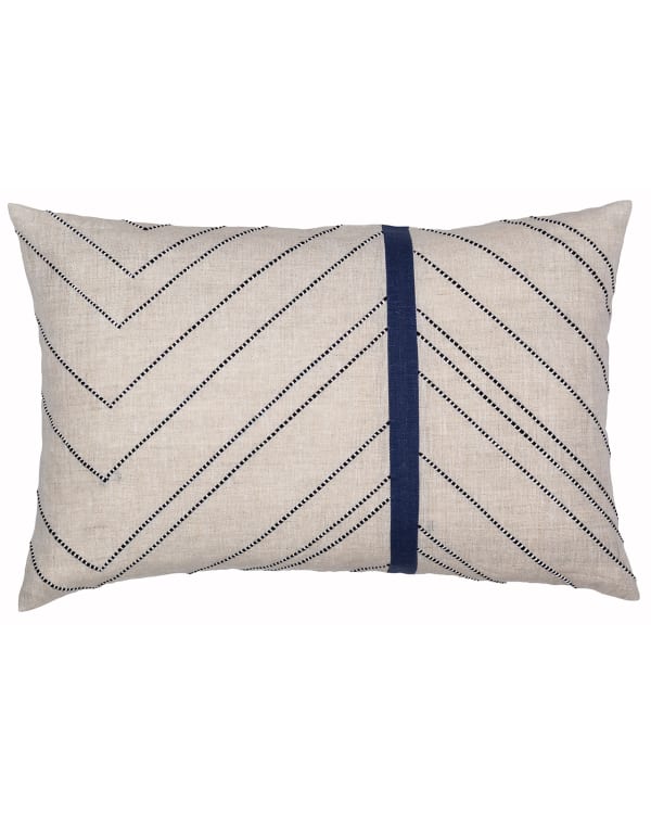 Vanderhurd, Linear Chevron Cushion