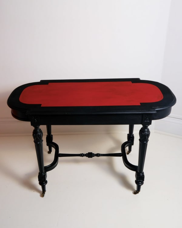 Amata Benedict, Roman Table