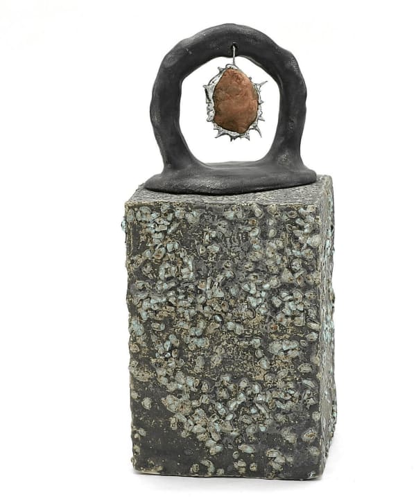 Annie Artell, Sitting Pretty, 2024