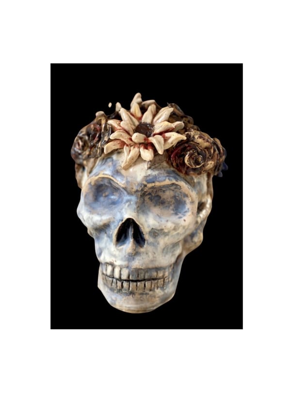 Tessa Pardo, Skull with Flowers, 2025