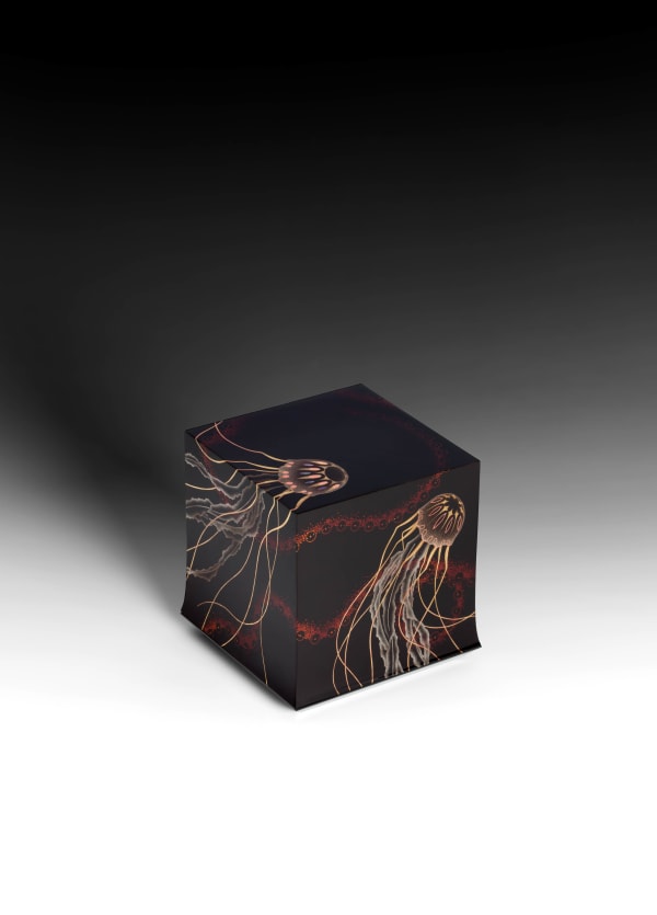 Yoshio Okada, “Fluttering” Box with Sprinkled Design of Jellyfish, 2020