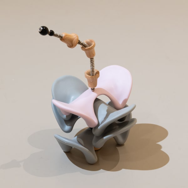 龔寶稜 Pao-Leng KUNG A-side, 2024 橡膠、木頭、金屬、塑膠 Rubber, wood, metal, plastic 27.7 x 18 x 18 cm