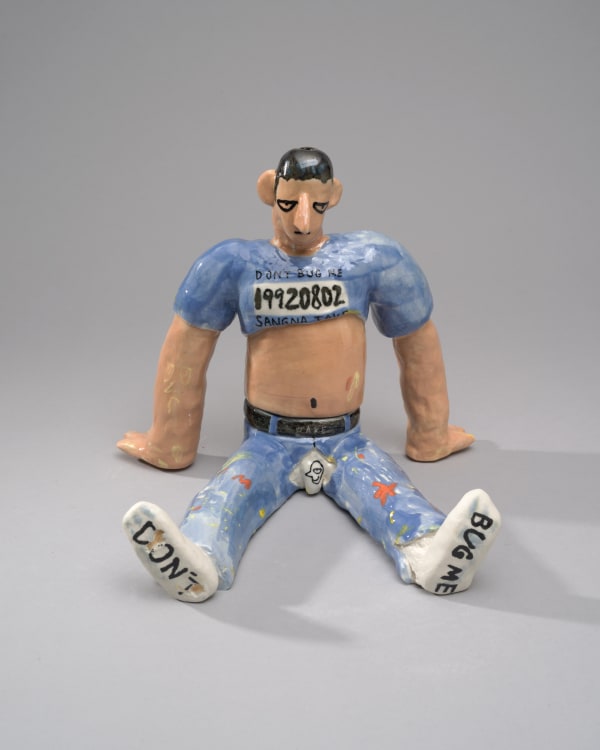 桑拿大可 Sangna Take 放空的男子-8 Man In a Daze No.8, 2024 陶瓷、化妝土、釉 Clay, engobe, glaze 20 x 19 x 24 cm