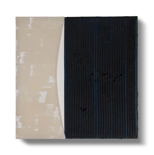洪藝真 Yi-Chen HUNG 無題 Untitled, 2001 壓克力顏料/畫布 Acrylic on canvas 19 3/4 x 19 3/4 x 2 3/8 in 50 x 50 x 6 cm