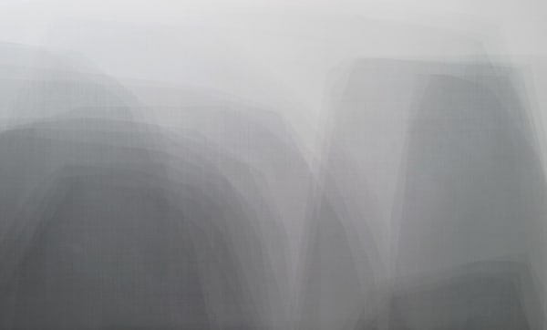 楊子逸 YANG Tzu Yi, 山間的影子 Shadows in the Mountains, 2025