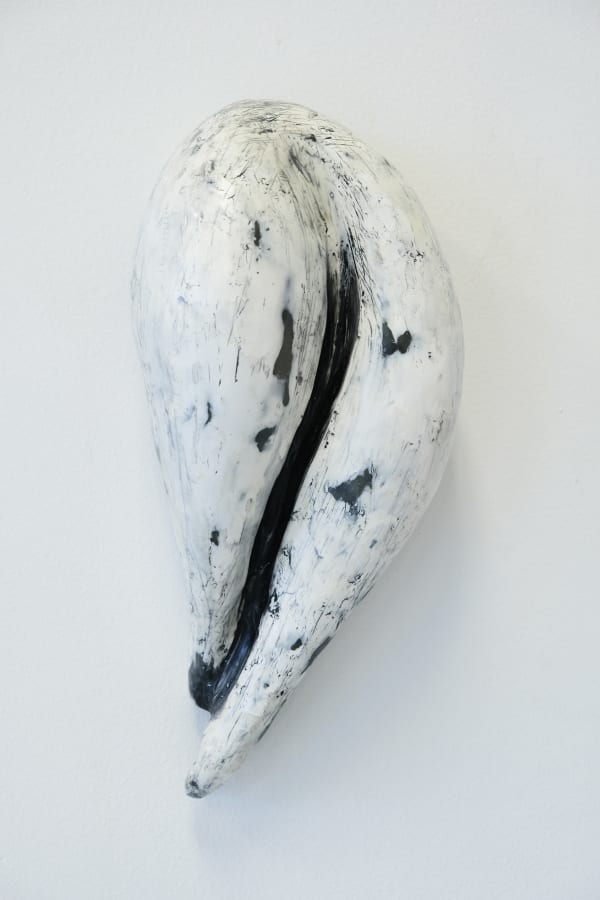 Pamela Blum, Modest Doll, 2020