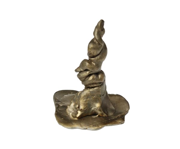 Emily McCulloch Childs, Ring stand (Bunurong Country, VIC), 2024