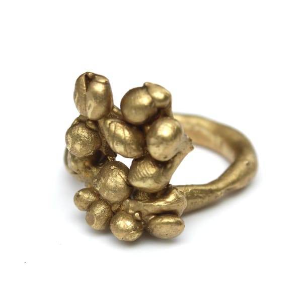 Emily McCulloch Childs, Ring (Bunurong Country, VIC), 2024