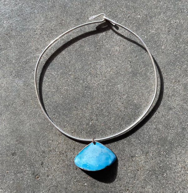 Donna Brown Pipi Necklace, 2022 Copper, enamel, silver wire 17 x 13 x 1 cm