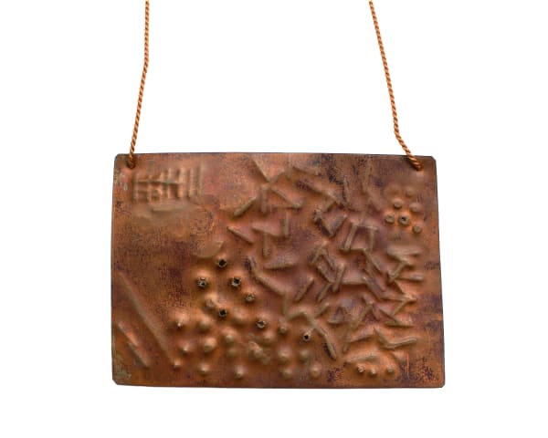 Emily McCulloch Childs, Necklace (Ngunnawal and Ngambri Country, ACT/Bunurong Country, VIC), 2018/2024