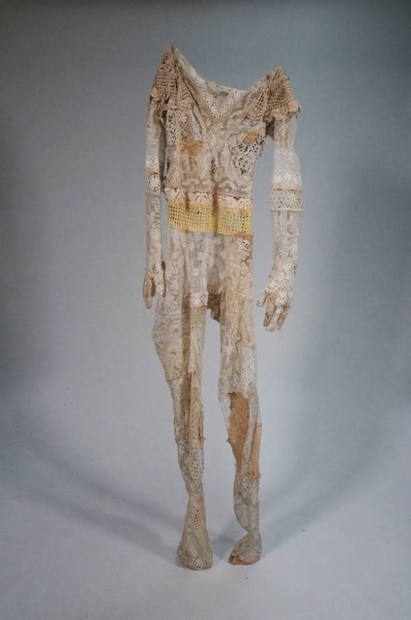 Rosalie Oakman, Still Standing, Le Prix d'Etre Une Femme, 2021