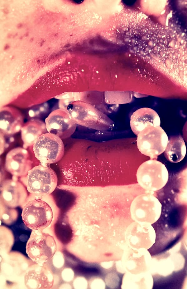 Marilyn Minter, Bullet, 2003