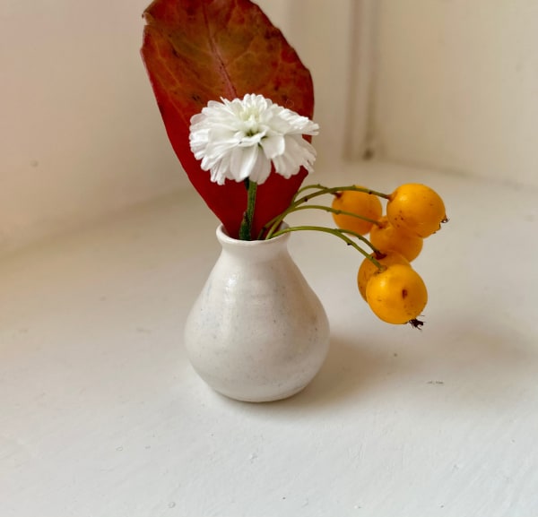 Arctic white VIII, 2020 glazed stoneware ceramic signed on the base