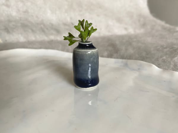 Tilly Slight, Glassy blue crackle II, 2024