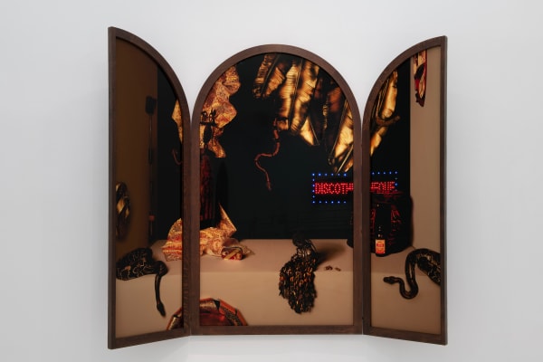 Maya Inès Touam, Autels de prospérité, 2022