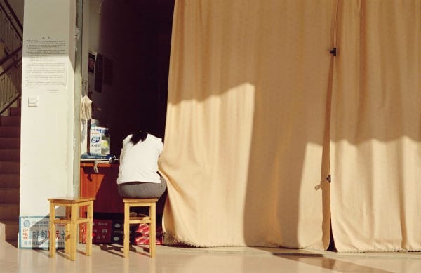Paulien Oltheten, Curtain, 2005