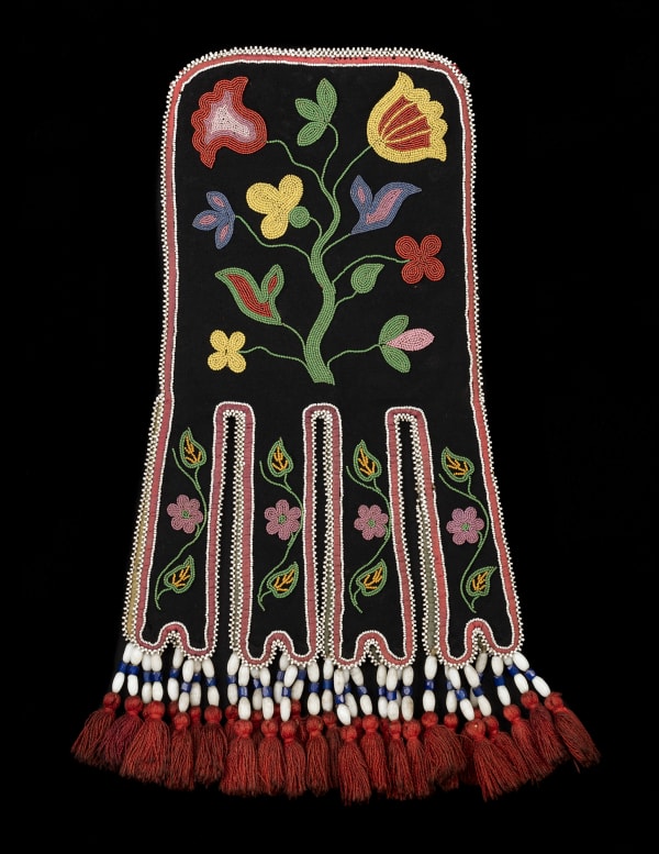 LOT 28 UNIDENTIFIED MAKER, PROBABLY MÉTIS OR DENE (ATHABASKAN / ATHAPASKAN) Octopus Bag, c. 1880 glass beads, wool felt, and cotton fabric, 18.25 x 11 x 0.25 in (46.4 x 27.9 x 0.6 cm) ESTIMATE: $12,000 — $18,000 PRice Realized: $12,000.00
