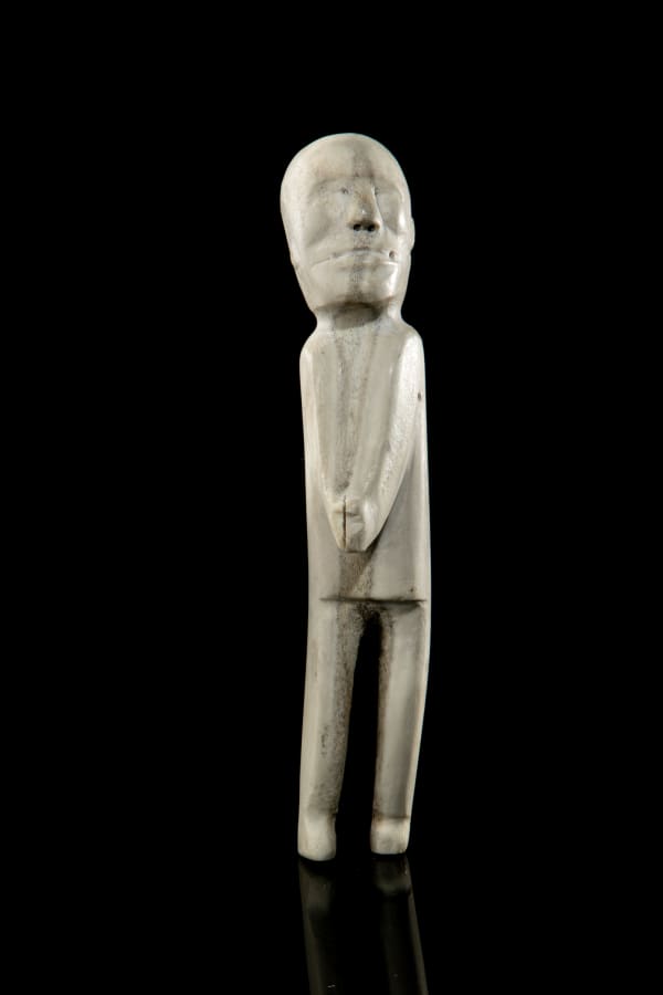 Lot 24 JACOB ITKELIK (1923-D) QAMANI'TUAQ (BAKER LAKE) Standing Man with Clasped Hands, mid 1960s antler, 7.5 x 1.25 x 2.25 in (19.1 x 3.2 x 5.7 cm) ESTIMATE: $400 — $600 PRICE REALIZED: $341.60