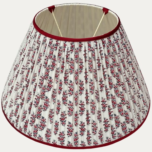 18" Robert Kime Montpelier Lampshade