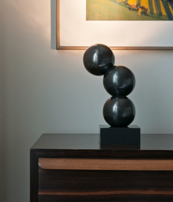 Buckland Uplighter Bronze