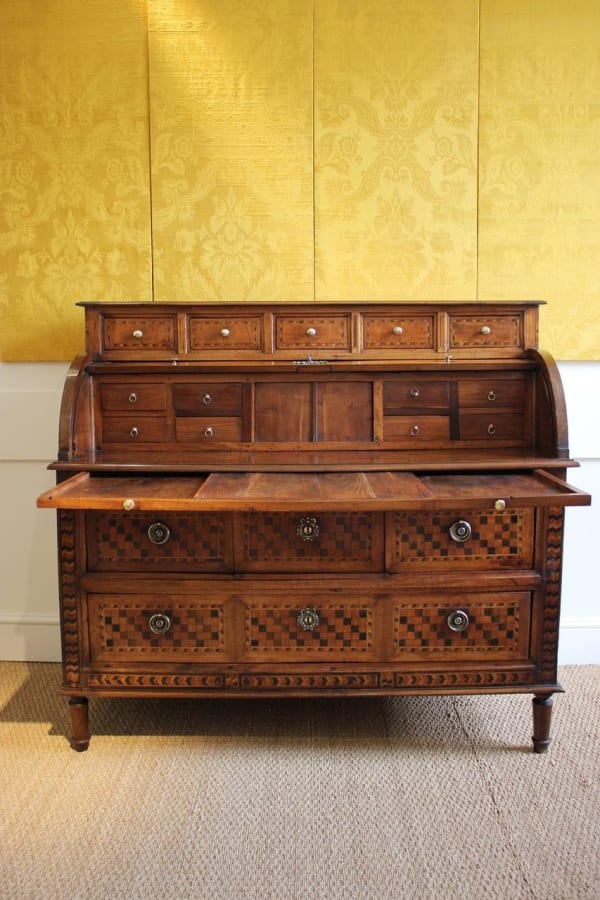 Wonderful 18th Century French Roll Top Desk ( cylinder bureau )