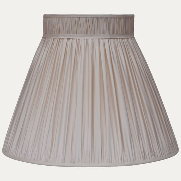 Lilac Faille Lugano Silk Collar Top Lampshade
