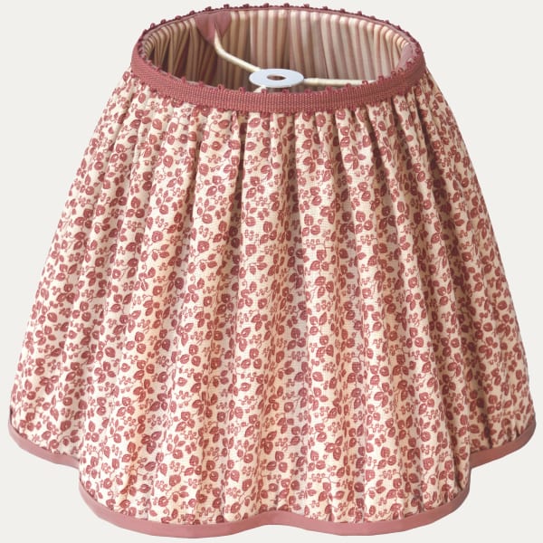 Namay Samay Viha Plum Scallop Lampshade with Braquenie Striped Silk Lining