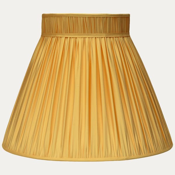 Jaune Dor Taffetas Silk Collar Top Lampshade