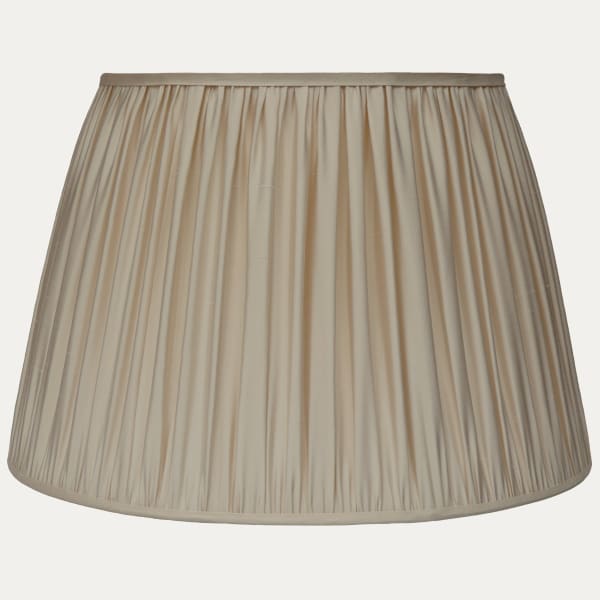 Oyster Faille Hamilton Silk Pembroke Lampshade